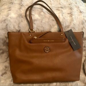 Tommy Hilfiger Shopper Bag with Pouch NWT